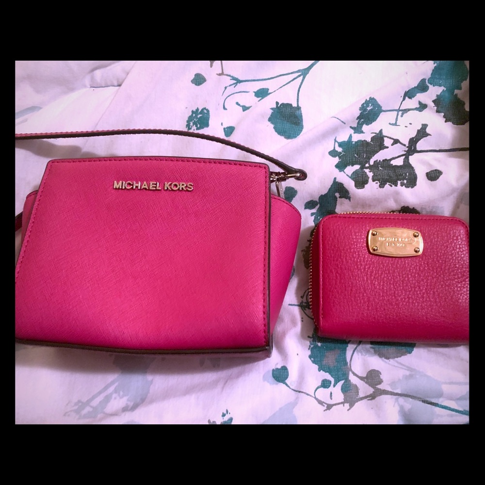 Michael Kors Pink Bag w/ Matching Color Wallet